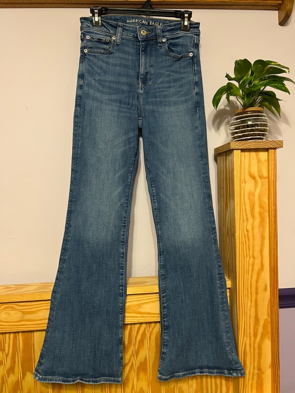 American Eagle Outfitters Denim Flare Jeans - Medium Blue Wash